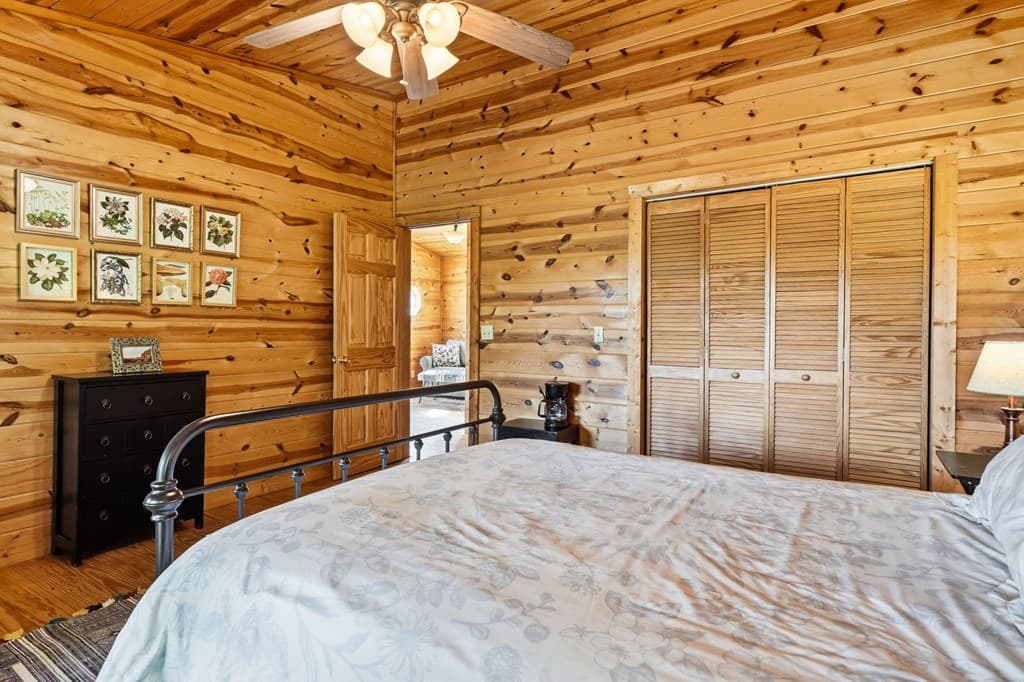 303 Pine Forest Loop, Blue Ridge GA 30513 - Photo