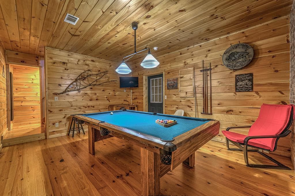 403 Gunite Circle, Ellijay GA 30540 - Photo