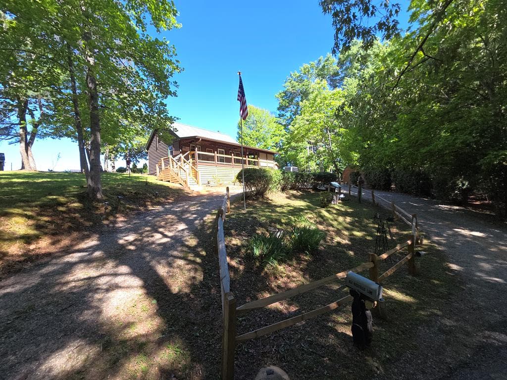 854 Rizzitello Lane, Blairsville GA 30512 - Photo