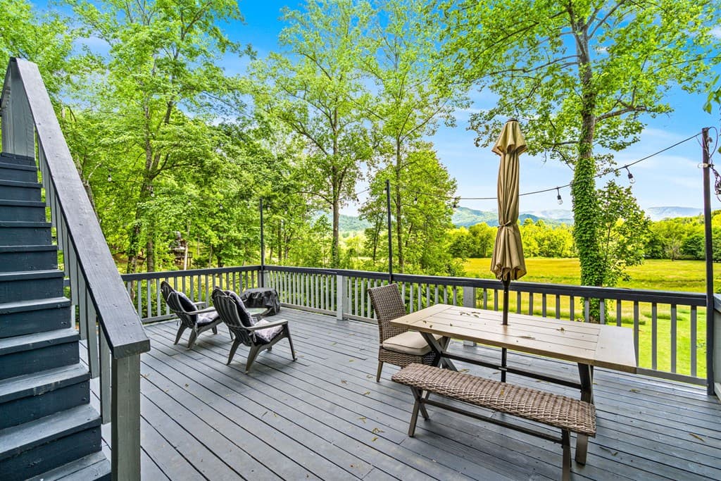 5686 Pine Crest Road, Young Harris GA 30582 - Photo