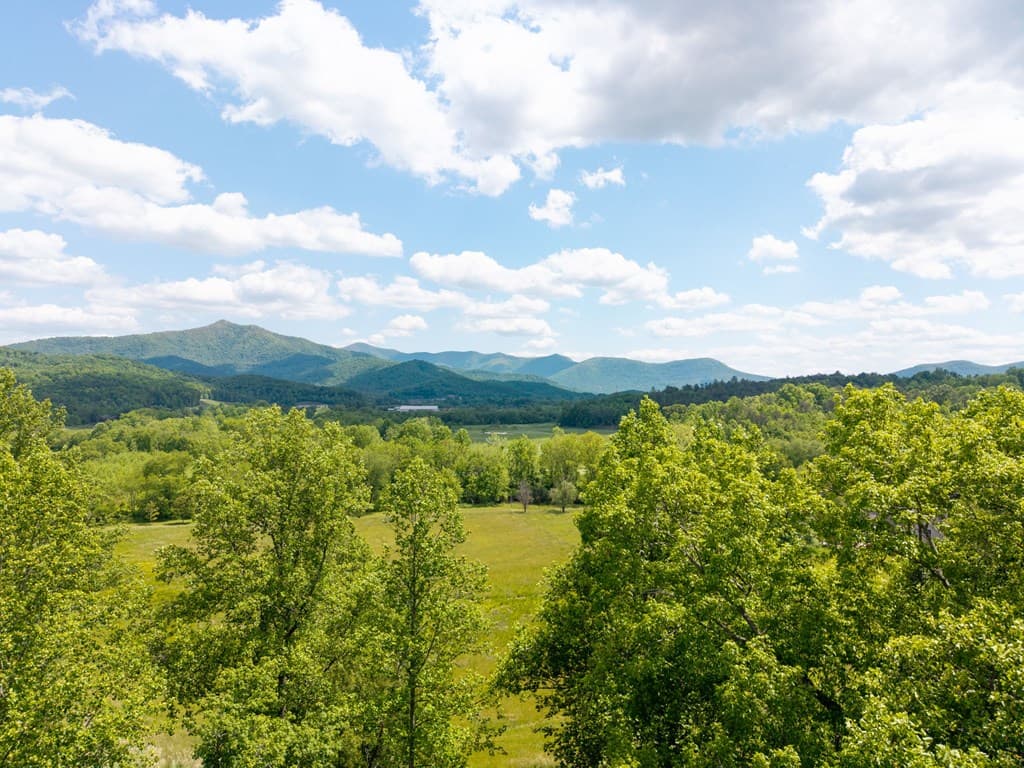 5686 Pine Crest Road, Young Harris GA 30582 - Photo
