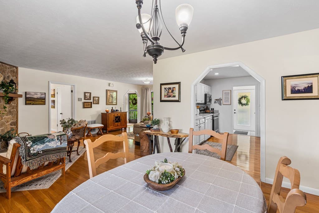 5686 Pine Crest Road, Young Harris GA 30582 - Photo