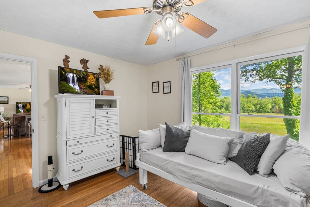 5686 Pine Crest Road, Young Harris GA 30582 - Photo