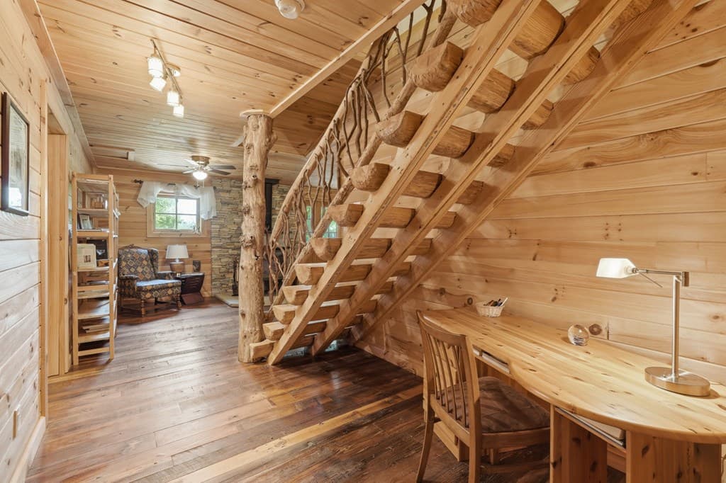1823 Shoal Creek Road, Clarkesville GA 30523 - Photo