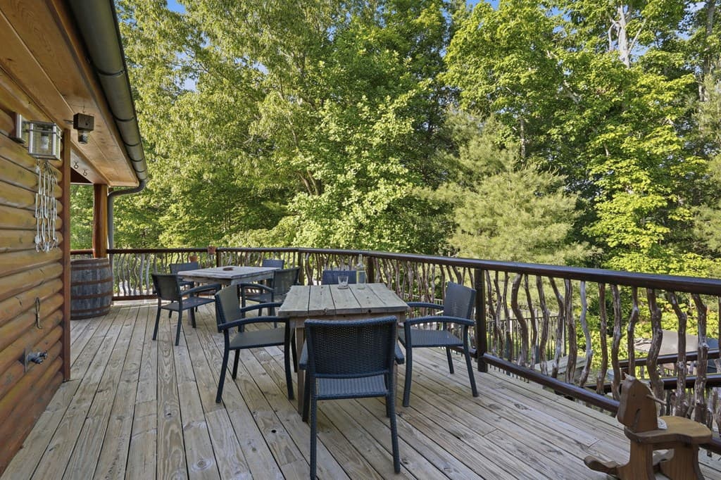 1823 Shoal Creek Road, Clarkesville GA 30523 - Photo