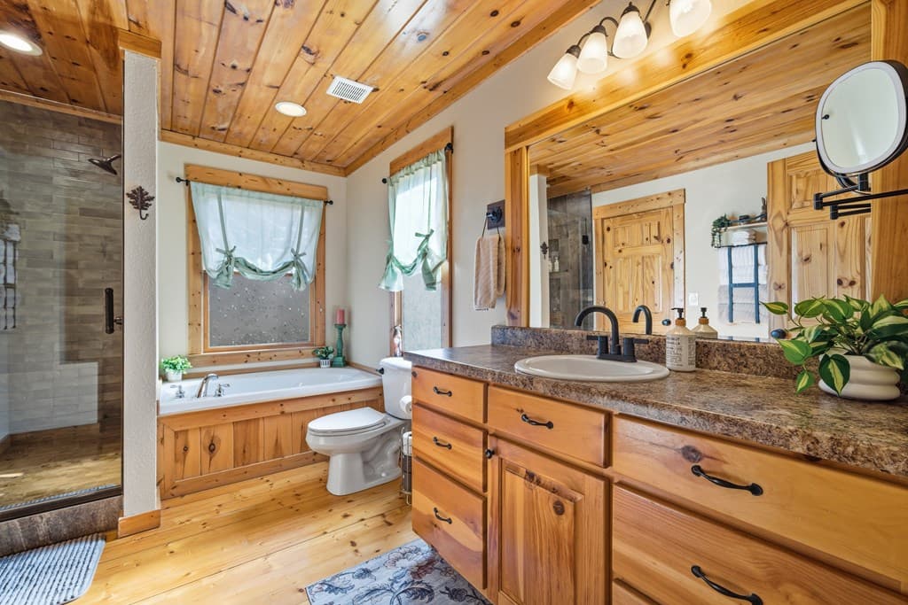 640 Eagle Mountain Drive, Ellijay GA 30540 - Photo