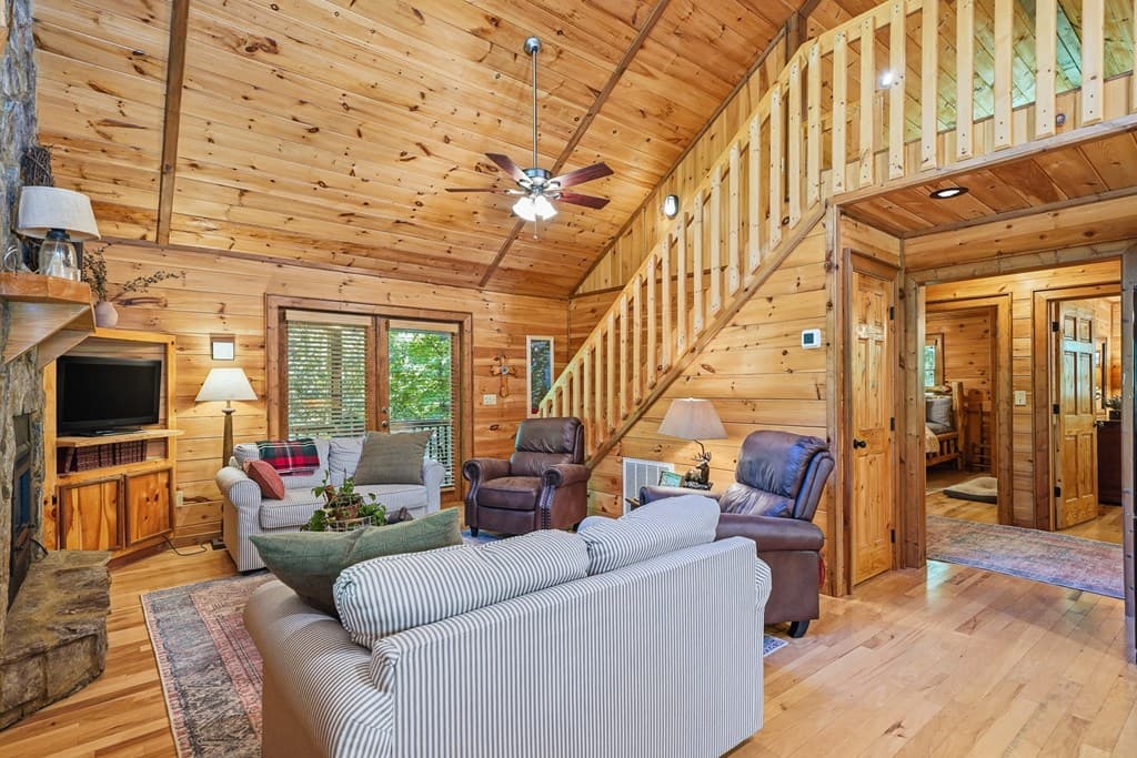 284 The Woods Road, Mineral Bluff GA 30559 - Photo