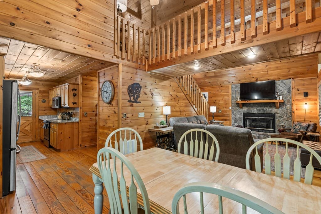 294 Oakwood Trail, Mineral Bluff GA 30559 - Photo