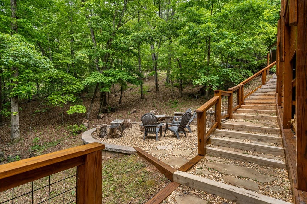294 Oakwood Trail, Mineral Bluff GA 30559 - Photo
