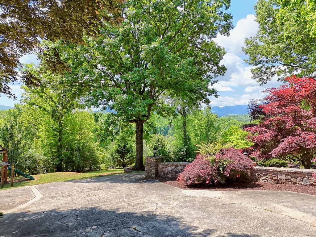 792 Bugscuffle Road, Hiawassee GA 30546 - Photo
