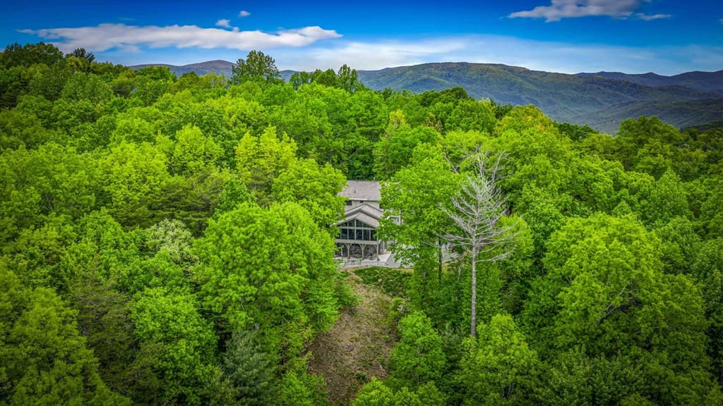 10620 Highway 52, Chatsworth GA 30705 - Photo