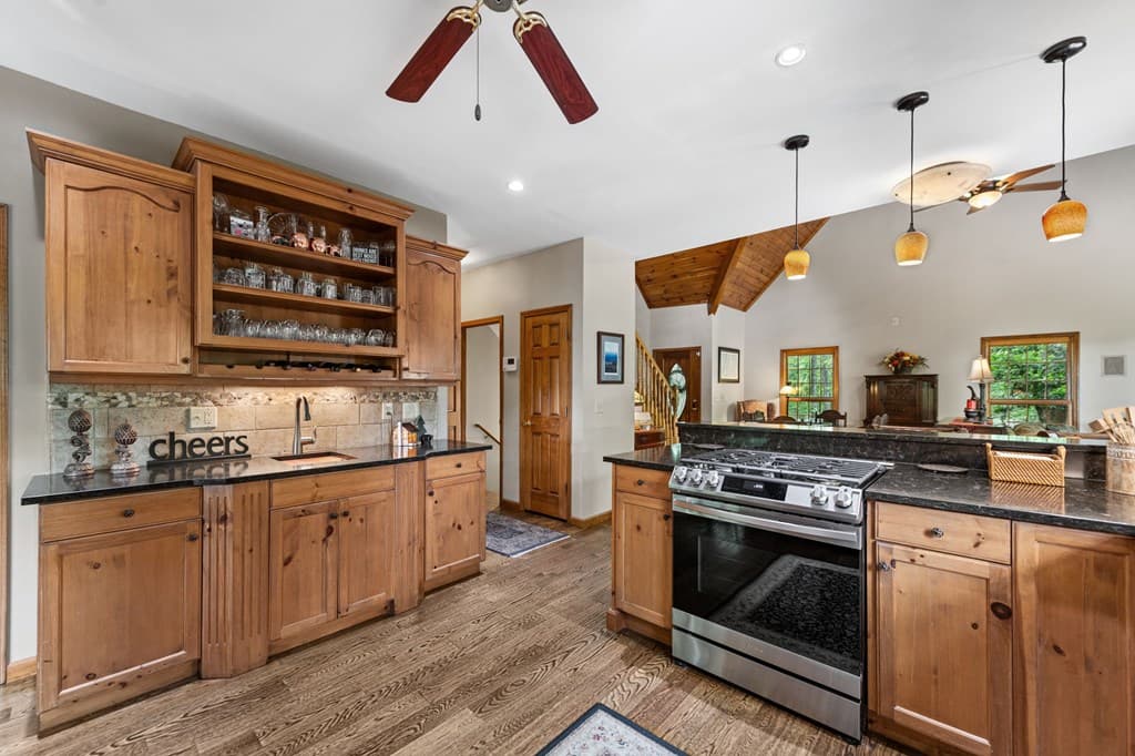 10620 Highway 52, Chatsworth GA 30705 - Photo