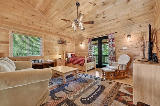 565 Catawba Circle, Ellijay GA 30540 - Photo