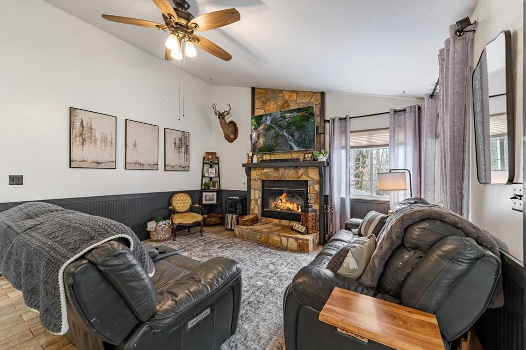 390 Sunny Brook Road, Blue Ridge GA 30513 - Photo