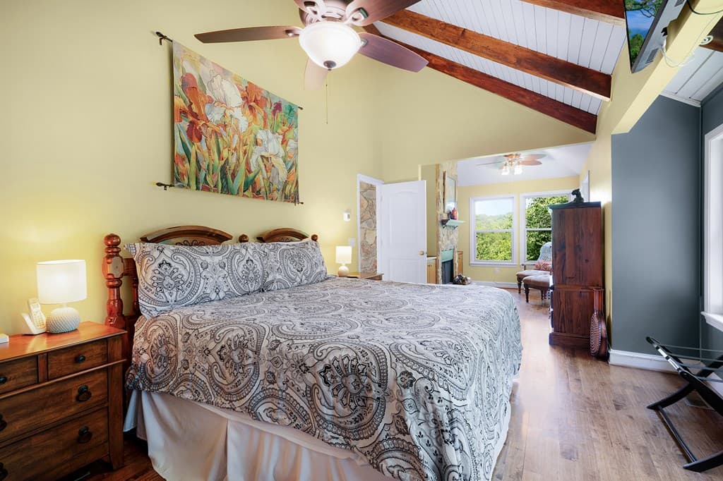 561 Summit Lane, Ellijay GA 30540 - Photo