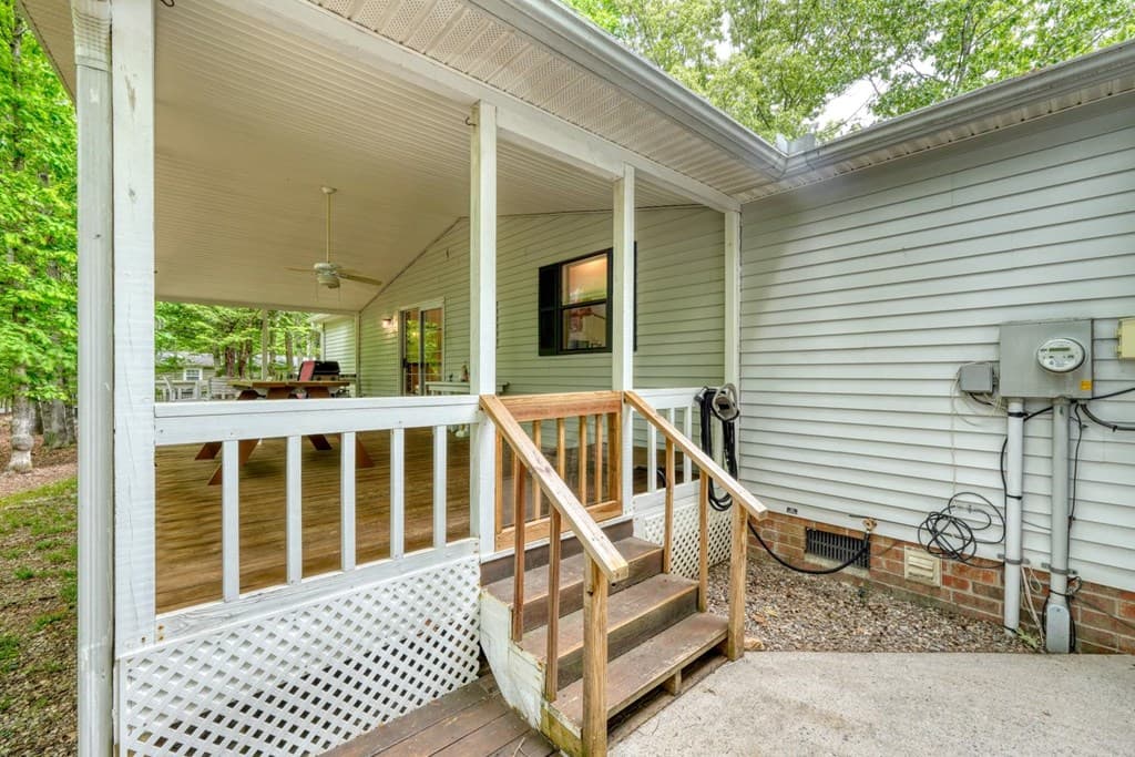 331 Rocky Circle, Blairsville GA 30512 - Photo