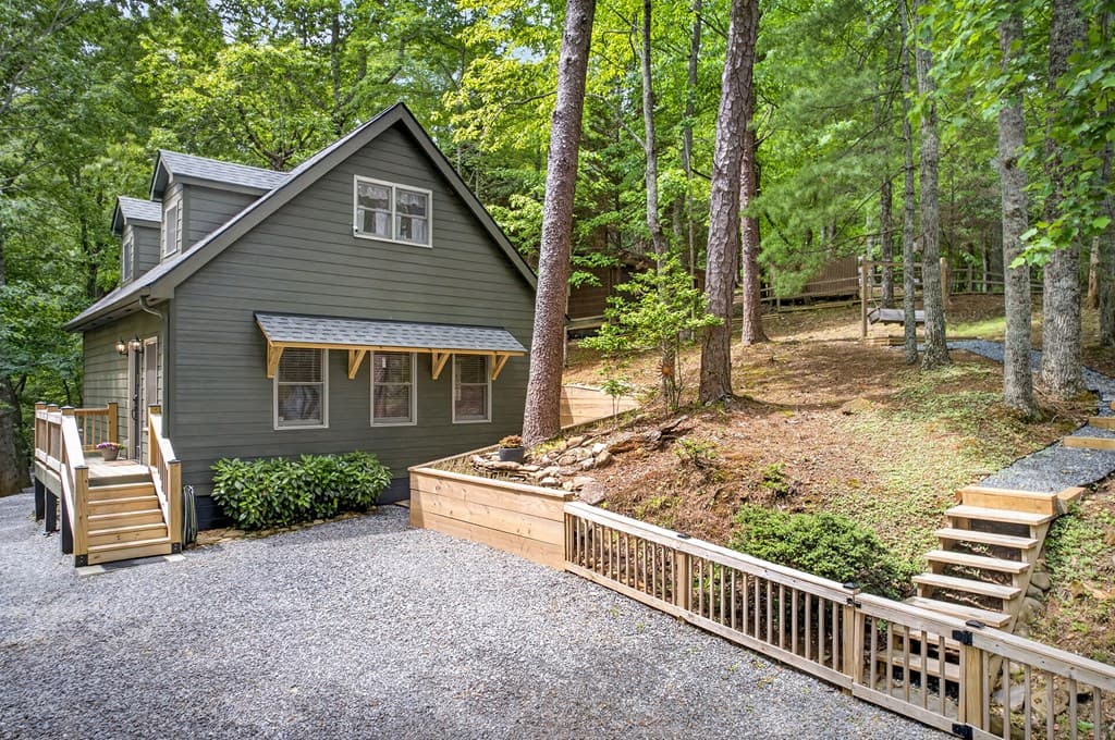 747 Mountain Oak Road, Ellijay GA 30540 - Photo