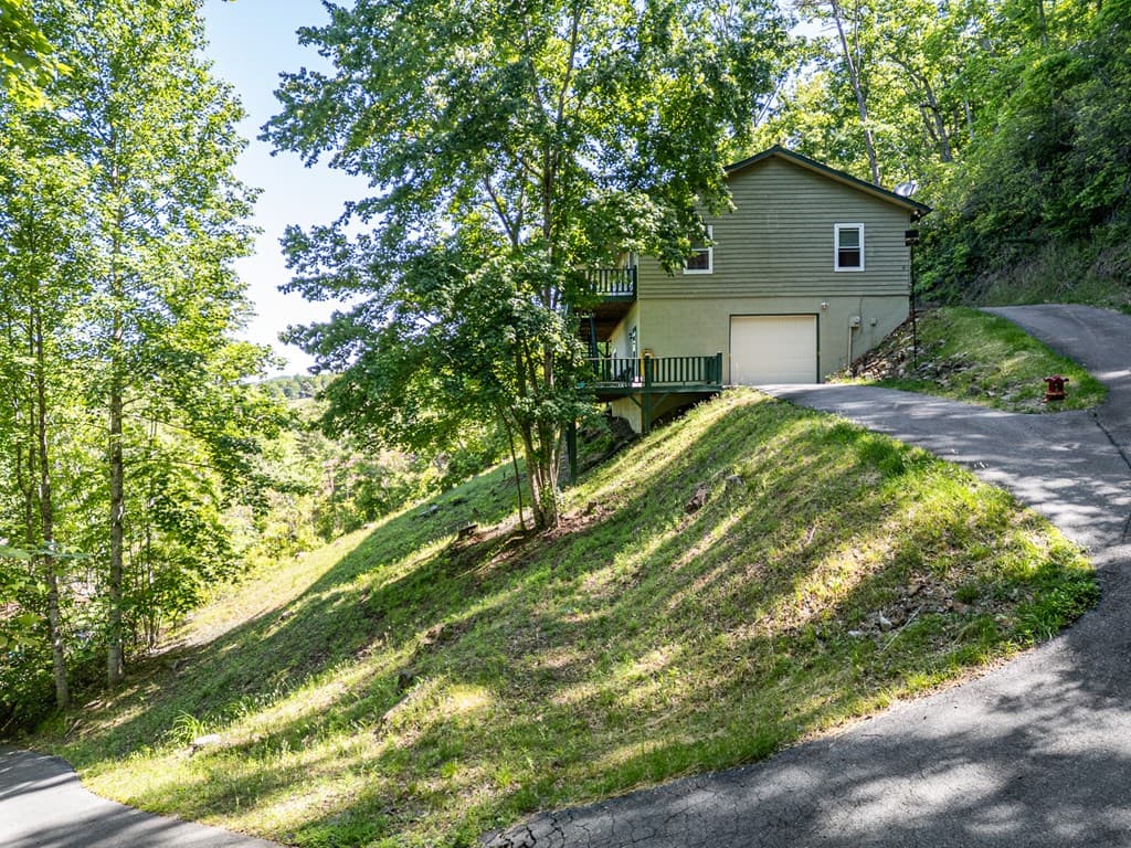 81 Trinity Drive, Murphy NC 28906 - Photo