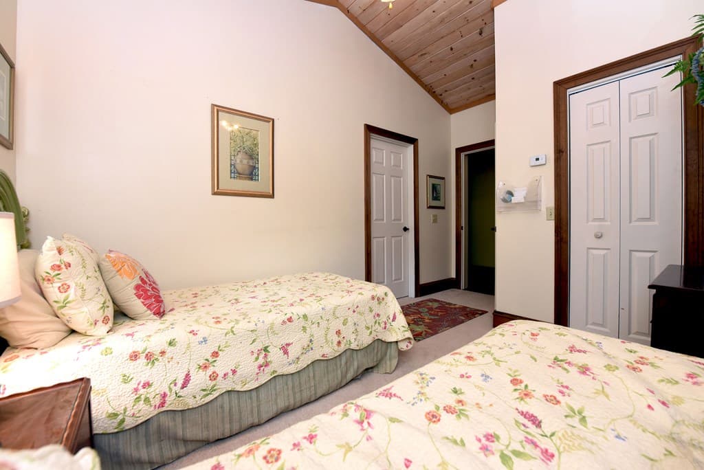 786 Ramey Mountain Road, Hiawassee GA 30546 - Photo