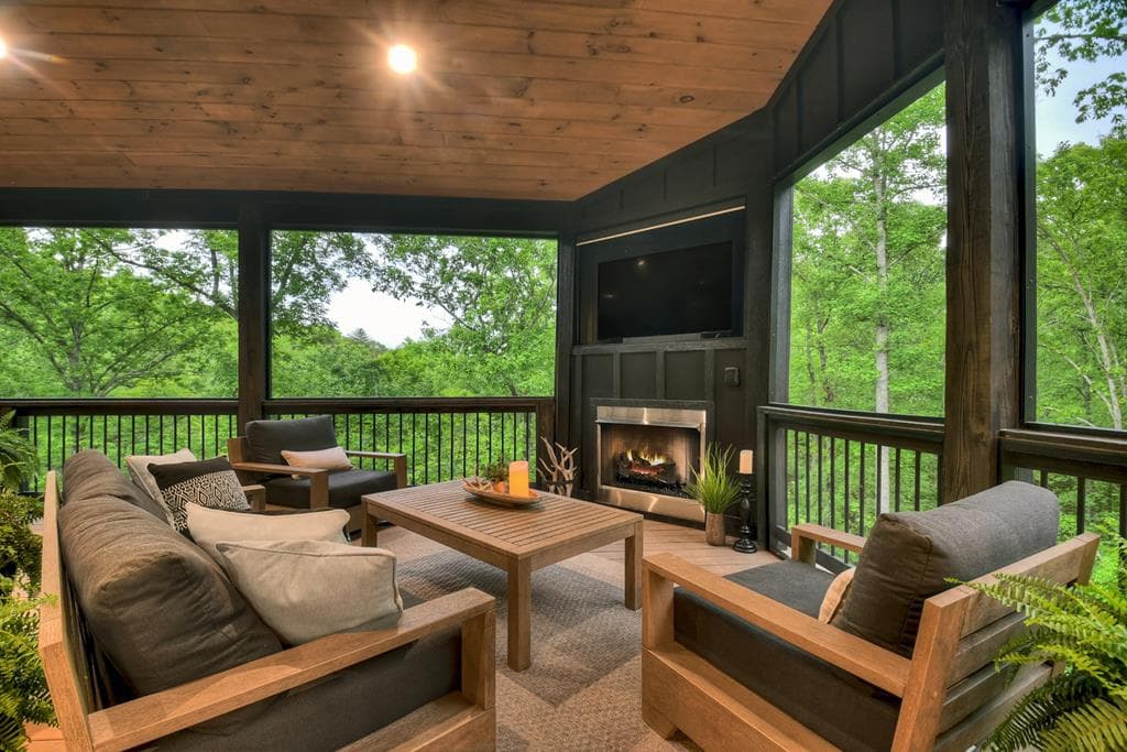 819 Hap Holt Road, Ellijay GA 30540 - Photo
