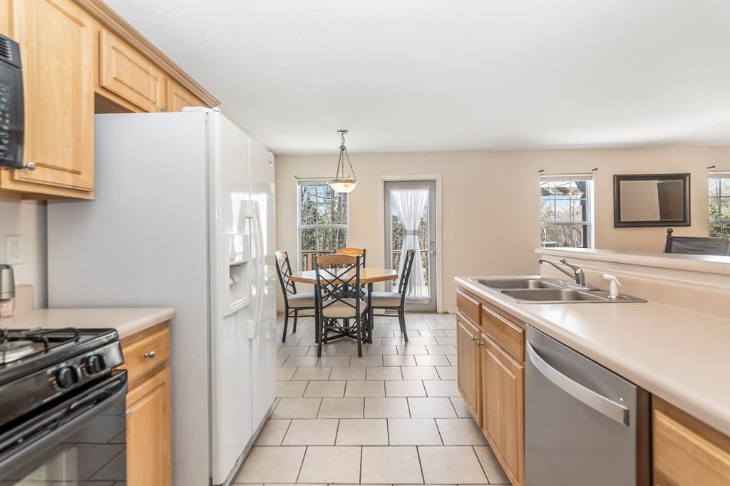 8810 Brookhurst Trl, Gainesville GA 30506 - Photo