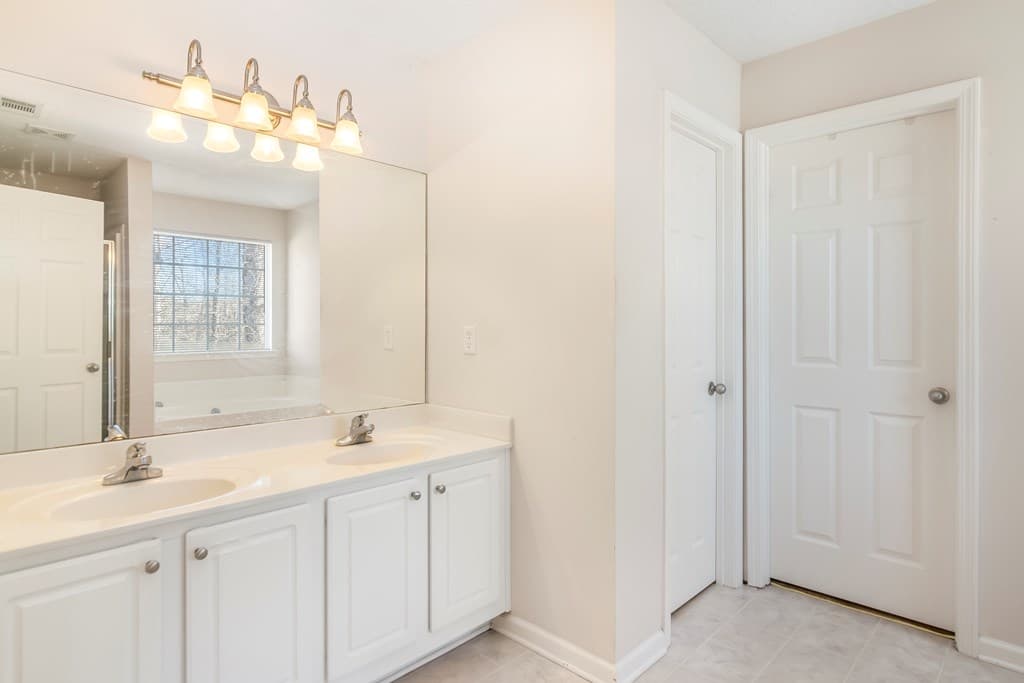 8810 Brookhurst Trl, Gainesville GA 30506 - Photo
