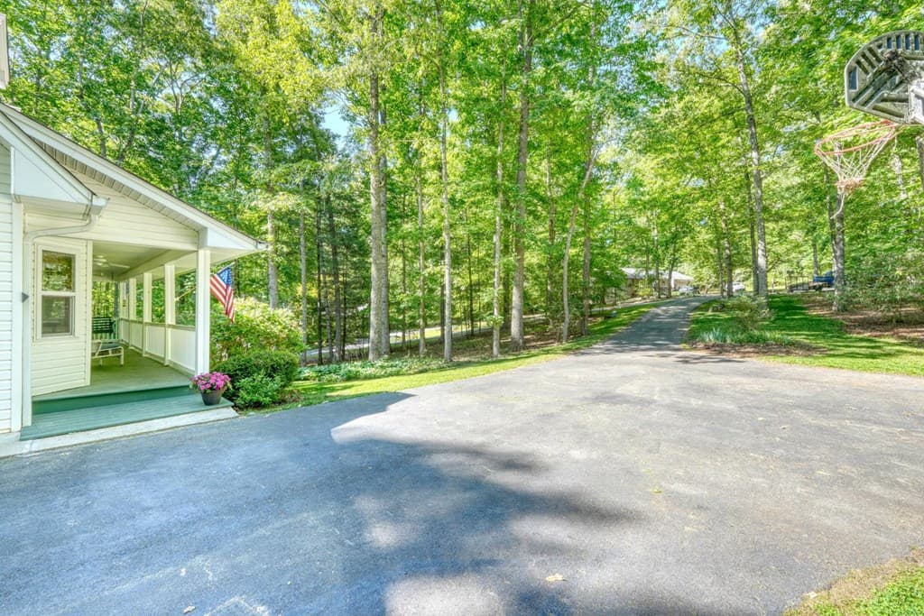 109 Pisgah Drive, Blairsville GA 30512 - Photo