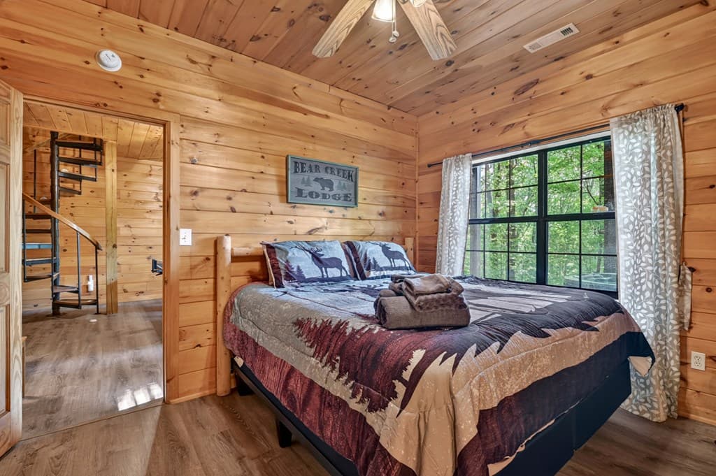 423 Laurel Creek Road, Blue Ridge GA 30513 - Photo