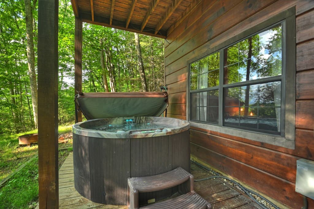 423 Laurel Creek Road, Blue Ridge GA 30513 - Photo