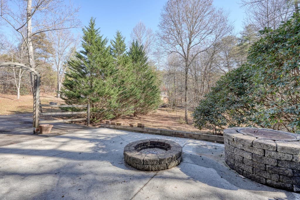 518 Rizzitello Lane, Blairsville GA 30512 - Photo