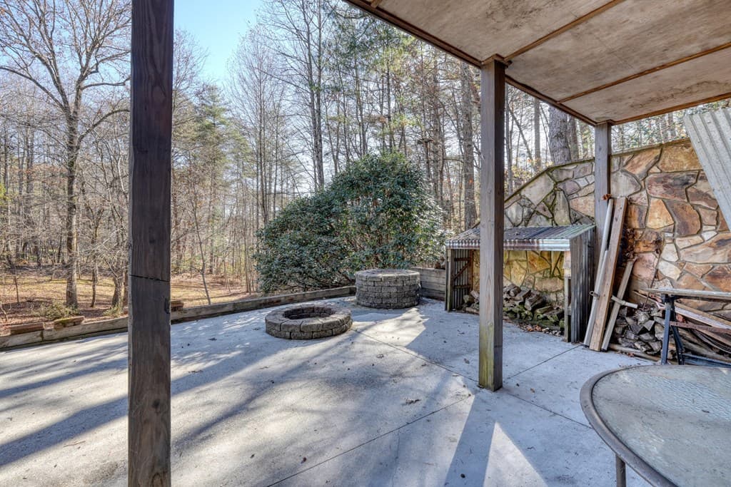 518 Rizzitello Lane, Blairsville GA 30512 - Photo