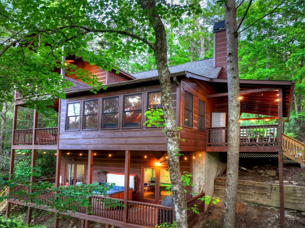 550 Hillsdale Drive, Ellijay GA 30540 - Photo