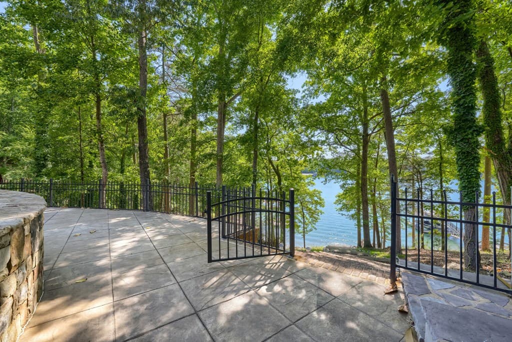 7965 Robin Road, Cumming GA 30041 - Photo