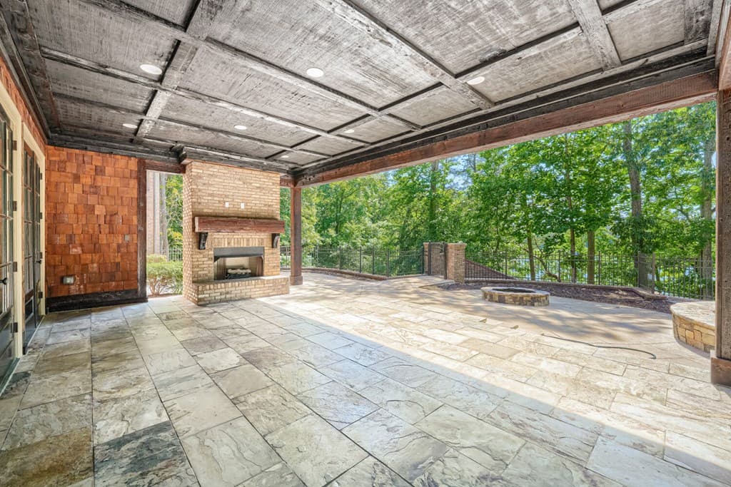 7965 Robin Road, Cumming GA 30041 - Photo