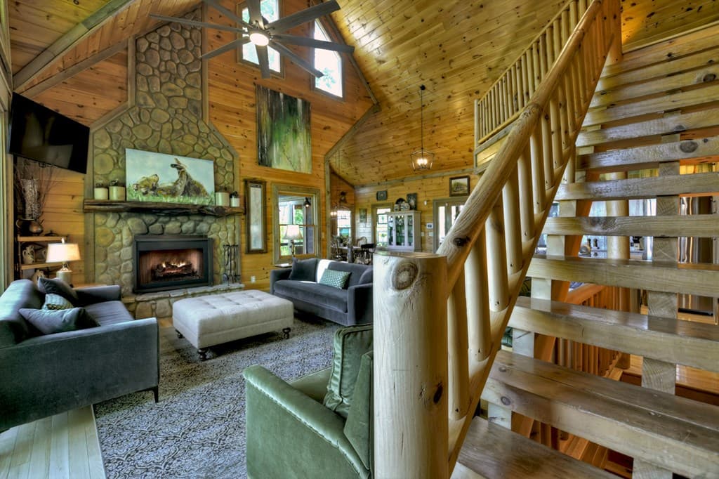 46 Cochise Road, Blue Ridge GA 30513 - Photo