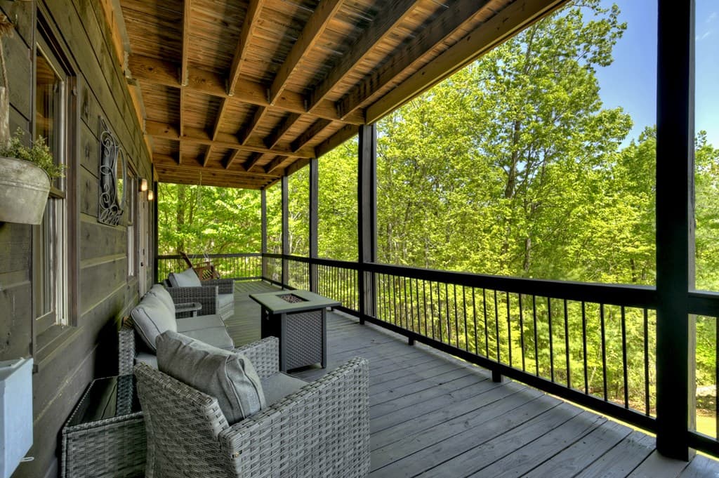 46 Cochise Road, Blue Ridge GA 30513 - Photo