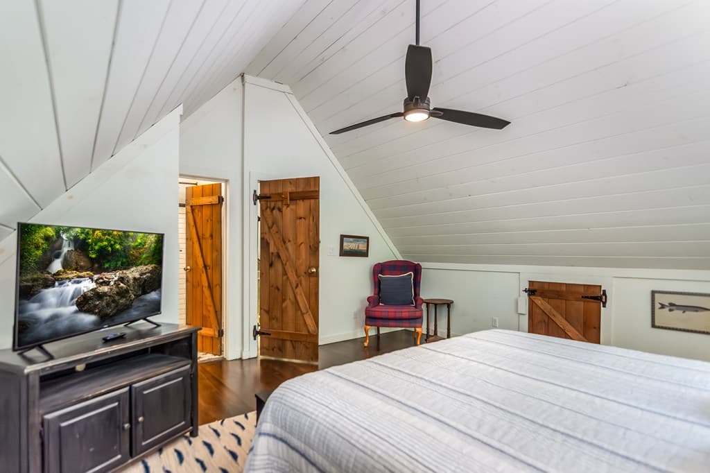 317 North Pine Road, Ellijay GA 30536 - Photo