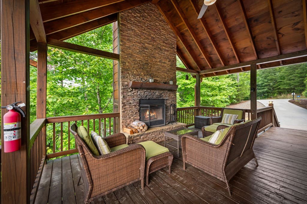 58 Overlook Way, Blue Ridge GA 30513 - Photo