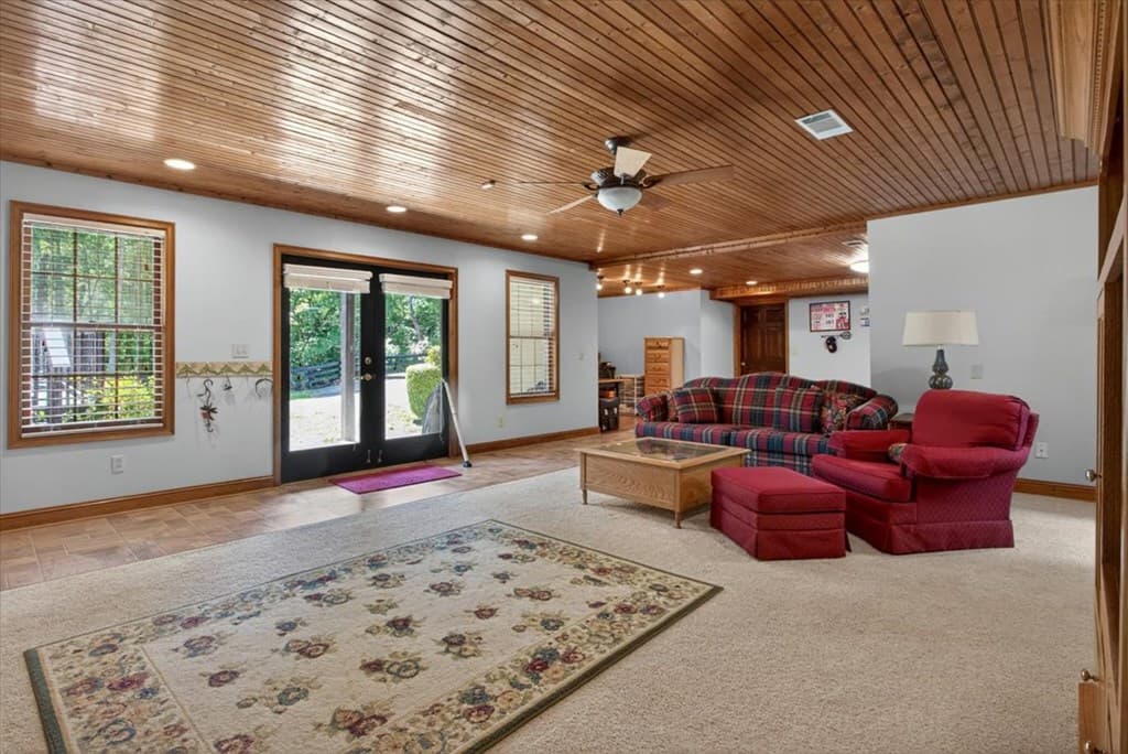 96 Oak Ridge Lane, Ellijay GA 30536 - Photo