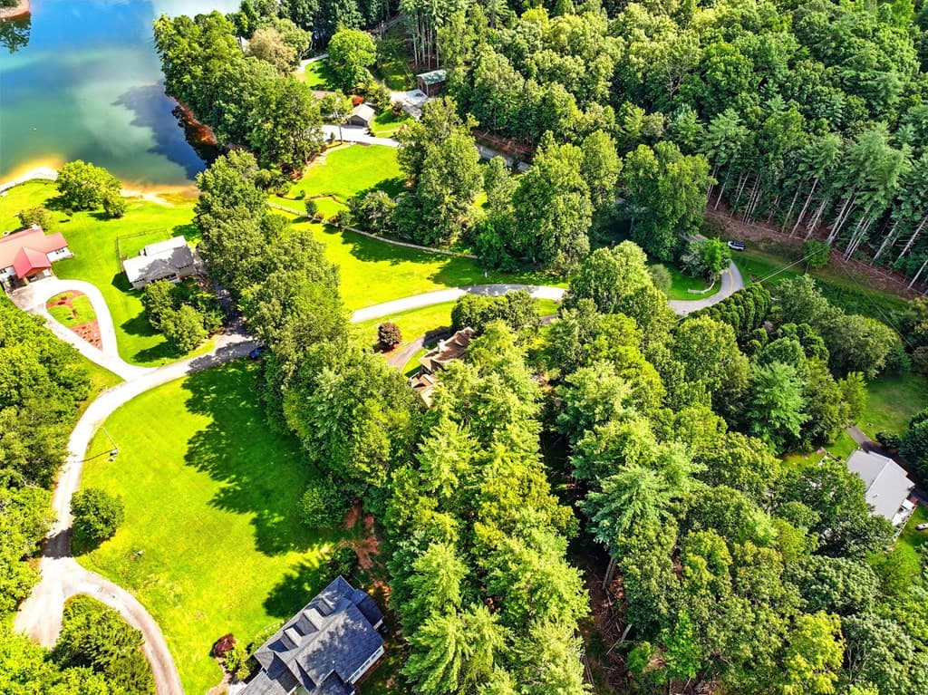 27 Twin Brook Drive, Blairsville GA 30512 - Photo