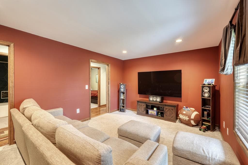 290 Butterball Boulevard, Murphy NC 28906 - Photo