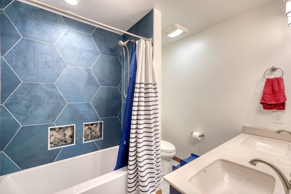 290 Butterball Boulevard, Murphy NC 28906 - Photo