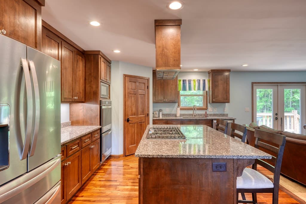 290 Butterball Boulevard, Murphy NC 28906 - Photo