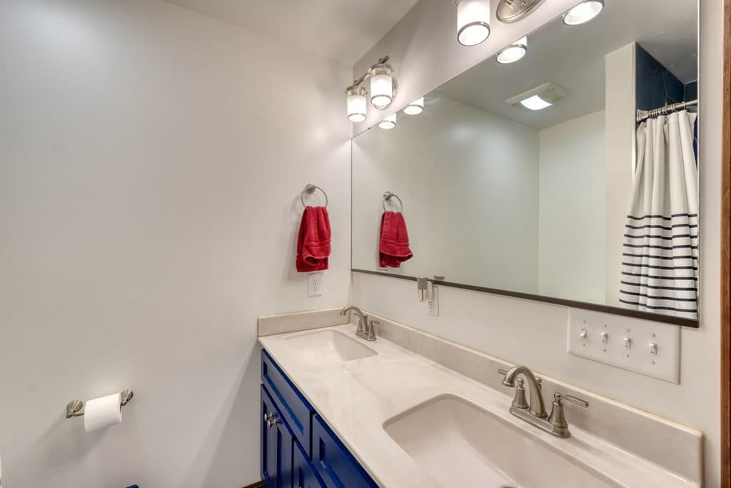 290 Butterball Boulevard, Murphy NC 28906 - Photo