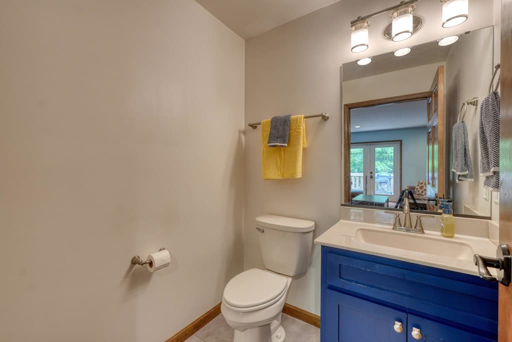 290 Butterball Boulevard, Murphy NC 28906 - Photo