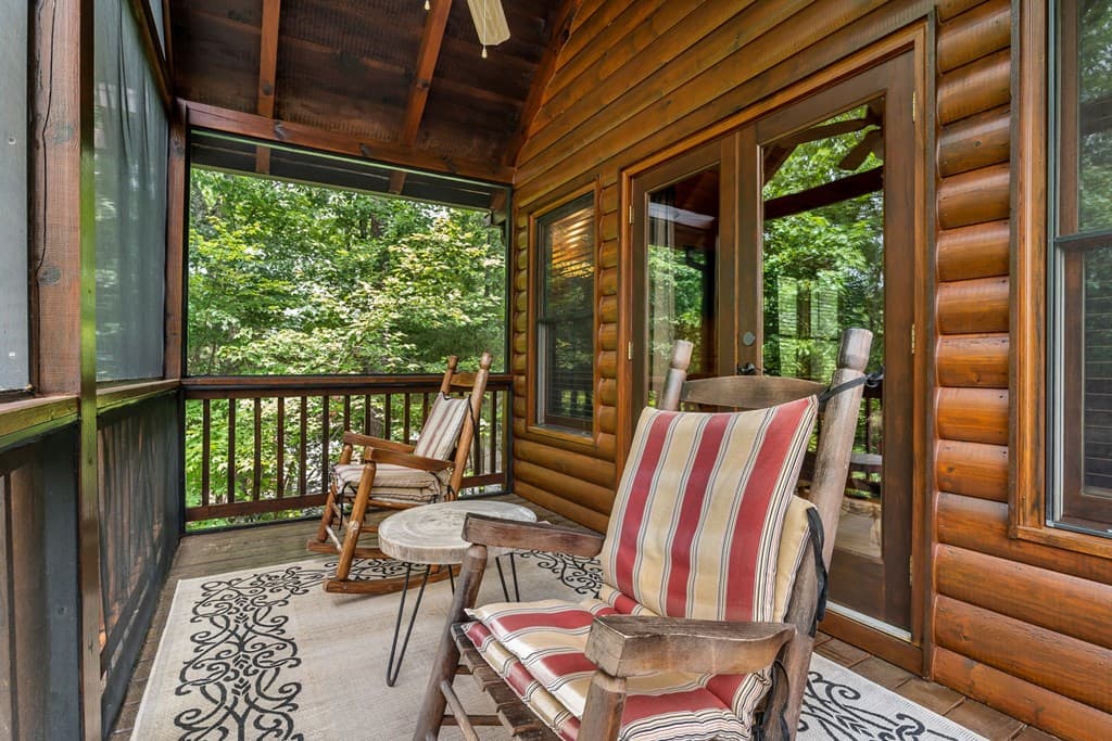 93 Deer Hunter Trail, Blue Ridge GA 30513 - Photo