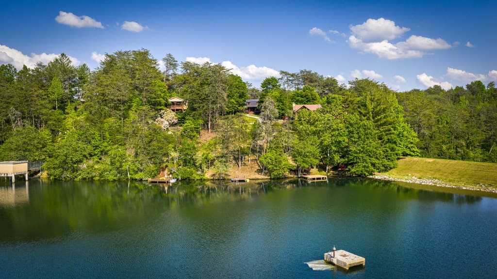 100 Lakeview Drive, Turtletown TN 37391 - Photo