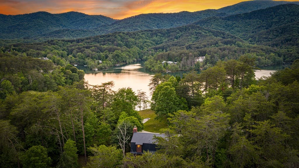 100 Lakeview Drive, Turtletown TN 37391 - Photo