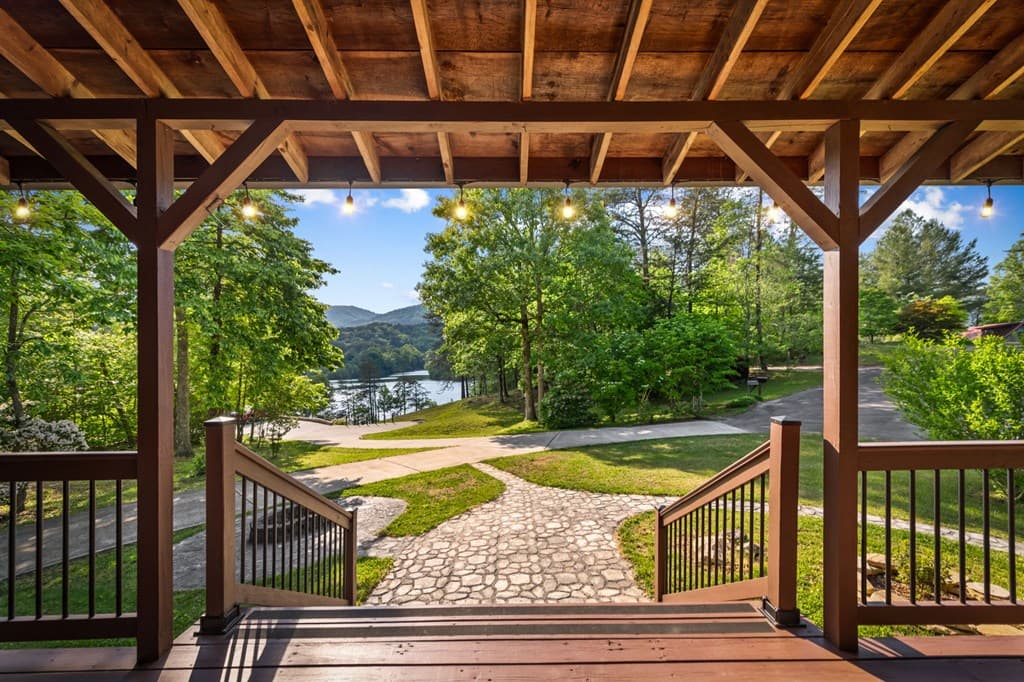 100 Lakeview Drive, Turtletown TN 37391 - Photo