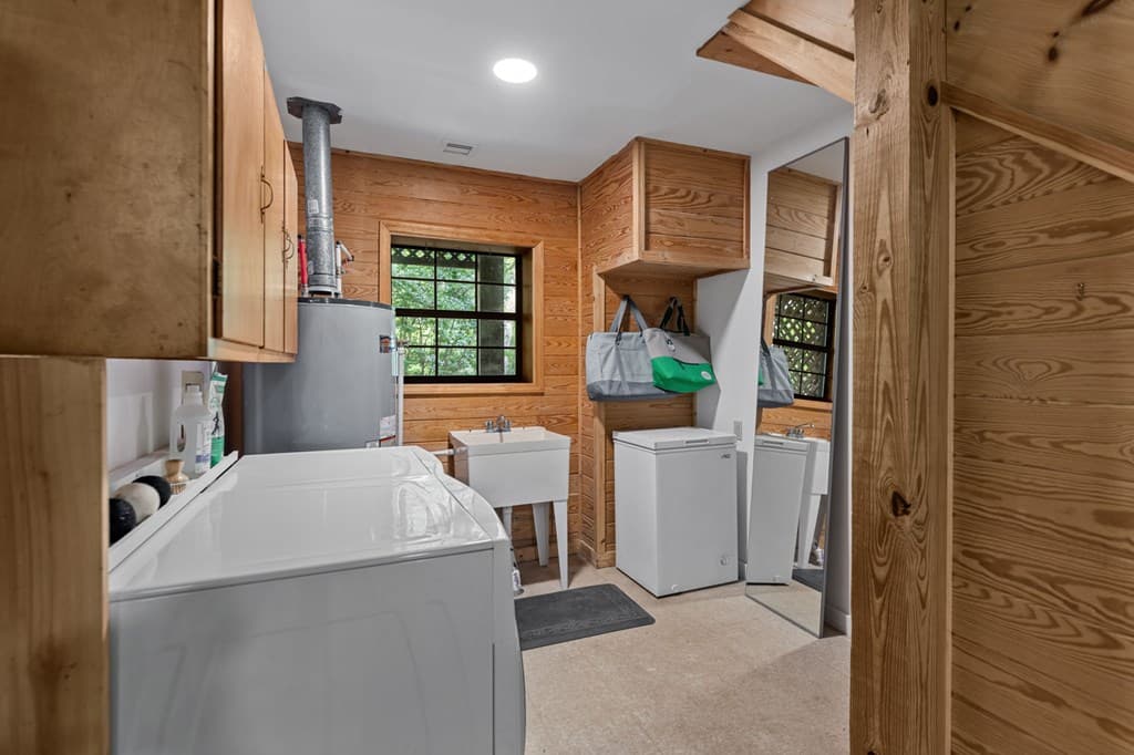 100 Lakeview Drive, Turtletown TN 37391 - Photo